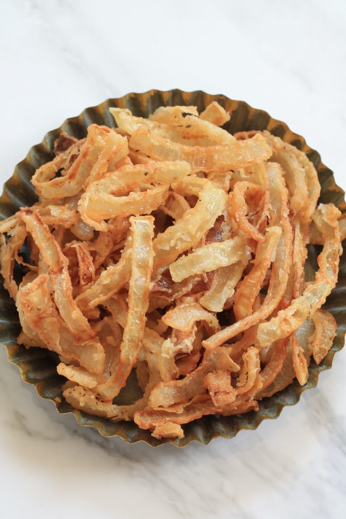 Easy Crispy Onion Strings