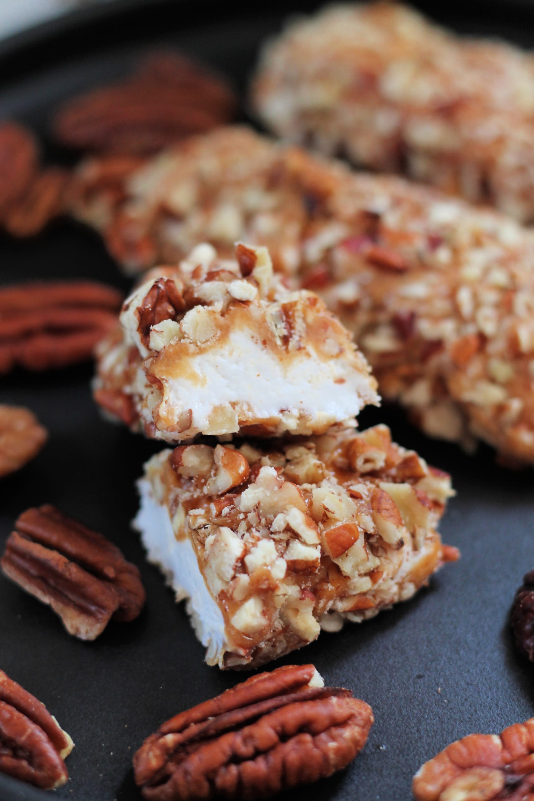 Old-Fashioned Georgia Pecan Log