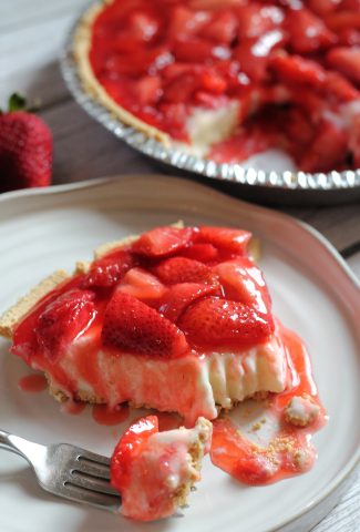 Strawberry Lemonade Ice Cream Pie