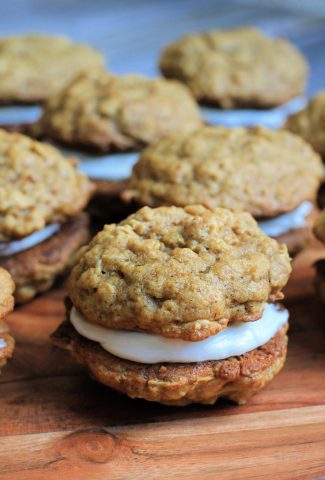 Pumpkin Oatmeal Cream Pies